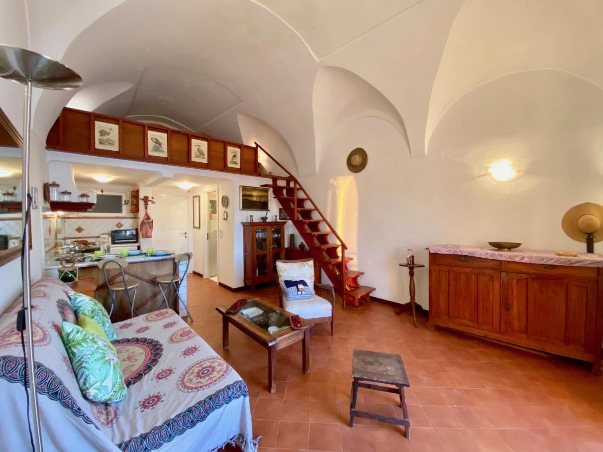 Appartamento holidaycasa Romano - Vacanza nel cuore di Sperlonga Esterno foto