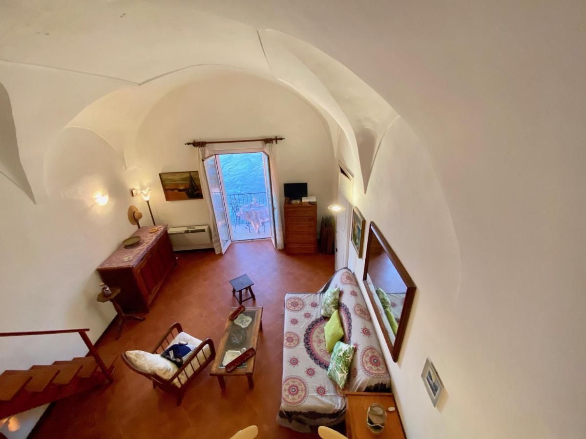 Appartamento holidaycasa Romano - Vacanza nel cuore di Sperlonga Esterno foto